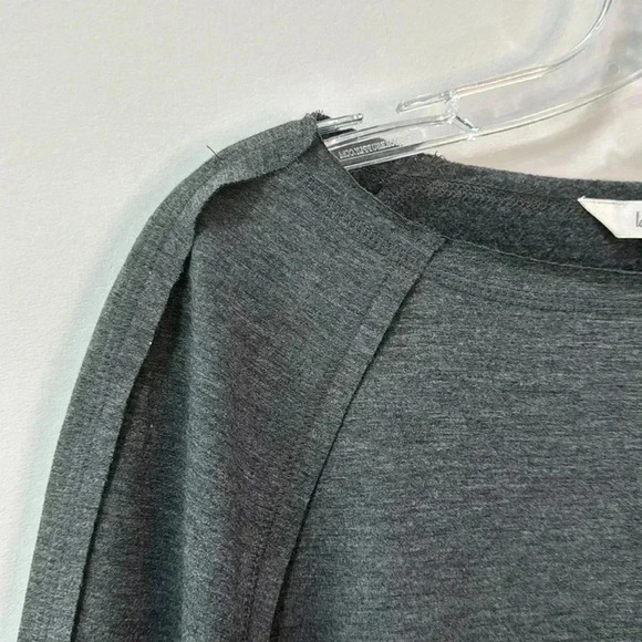 Land ‘n Sea Women’s Long Sleeve Gray Sweatshirt Size M NWT - Picture 6 of 11